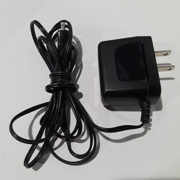 MOTOROLA I.T.E. CELL PHONE CHARGER-POWER SUPPLY - MODEL E199967 - TESTED & WORKS - Picture 1 of 5